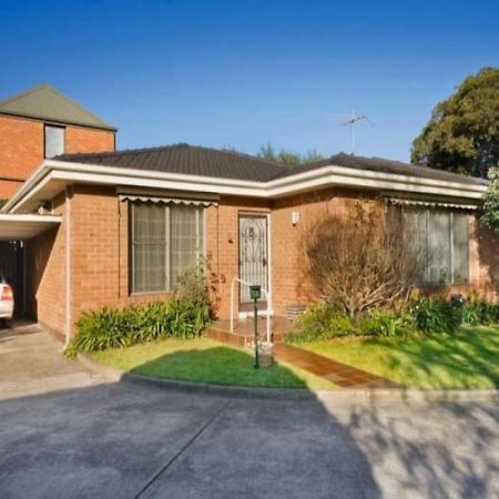 Brighton Villas By Readyset Melbourne Exterior photo